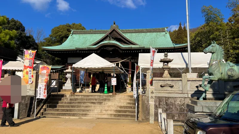 2025年トラちゃんのお正月 大宮神社干支の巨大オブジェ 白蛇伝説の國分八幡宮 こんぴらさん