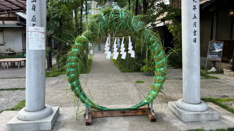 輪抜け様 梅雨のお祭りのはずが 無病息災を願ってお参りましょう!