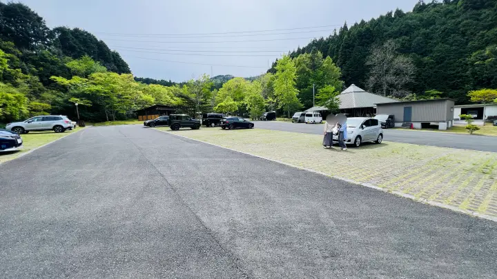 【ペットと絶景散歩】甫喜ヶ峰森林公園を徹底ガイド|展望台・自然・ハイキング満喫レビュー