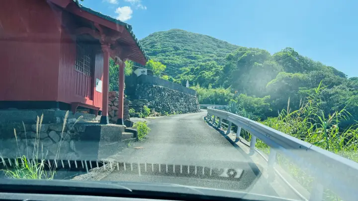 【松尾漁港・青の洞窟・海老洞】アクセス